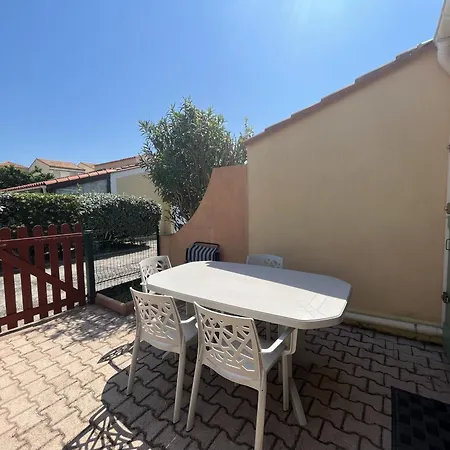 T2 Mezzanine Renovee Climatisee 5p Proche Grande Plage, Terrasse, Parking Prive - Fr-1-799-36 Villa